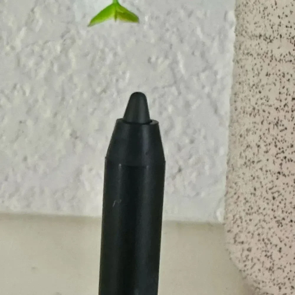 NARS black mini